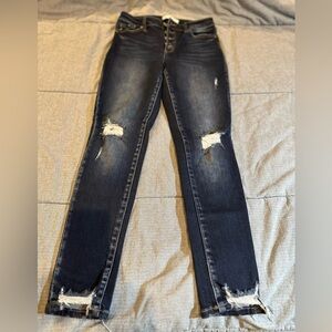 KanCan distressed skinny jeans, size 28.